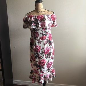 Pretty little thing floral dress